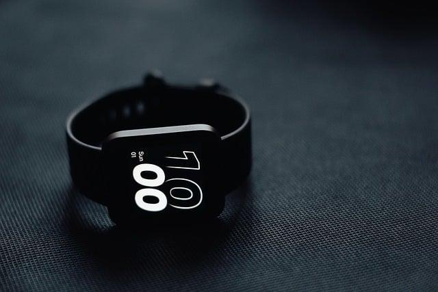 Harnessing Wearable Technology to Monitor Progress and Stay Motivated